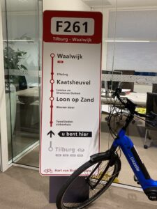Snelfietsroute F261 Waalwijk - Loon op Zand - Tilburg geopend met een fietskaravaan