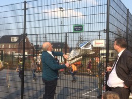 Opening Ad van Beekplein in De Moer