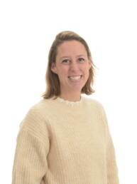 15 Monique IJpelaar-Klis